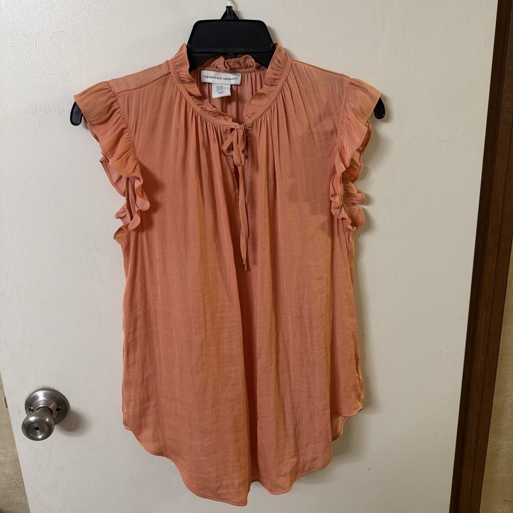 Cupcakes and Cashmere Shirt XS Pink Peach Ruffle Flutter Sleeves Tie Blouse Top